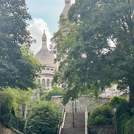Apartment Amazing View In Montmartre, 2 Min From Sacre-coeur